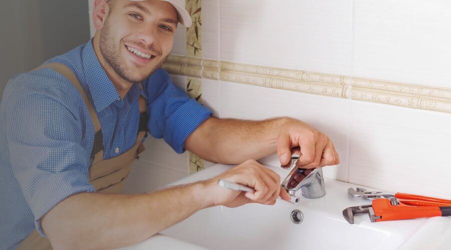 Local tankless water heater installation in Strasburg, OH